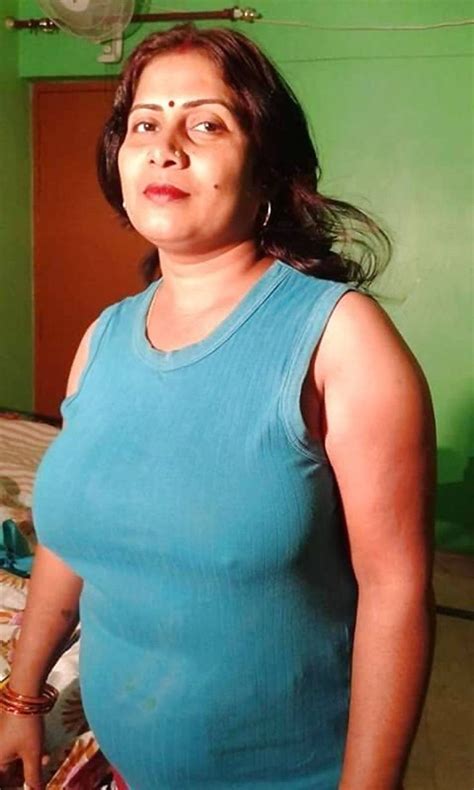 desi aunty nude videos|desi aunty Search